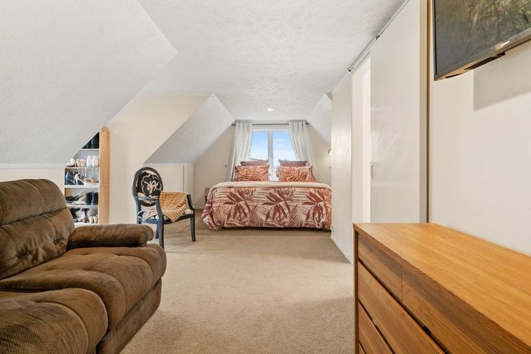 Photo of property in 67 Eugenia Rise, Totara Heights, Auckland, 2105