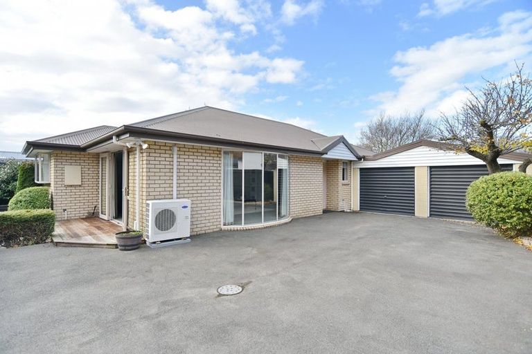 Photo of property in 126a Milton Street, Somerfield, Christchurch, 8024