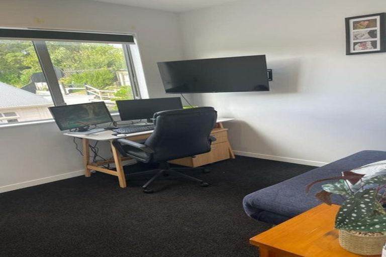 Photo of property in 8/59 The Parade, Island Bay, Wellington, 6023