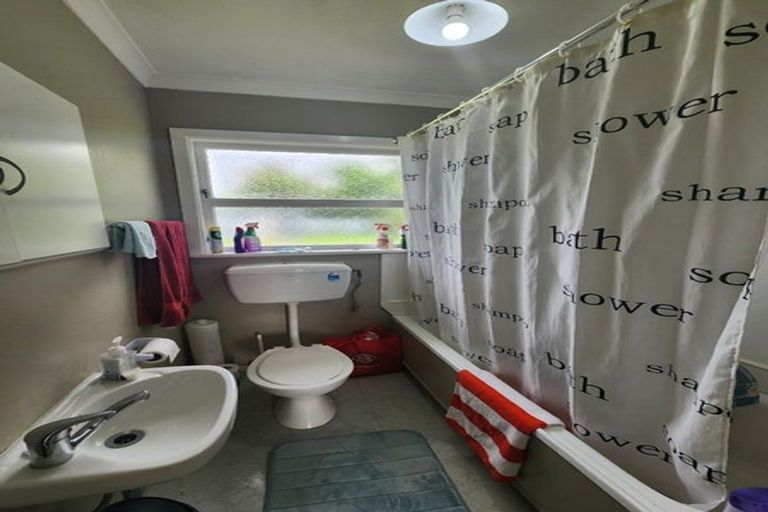 Photo of property in 38 Rugby Street, Levin, 5510