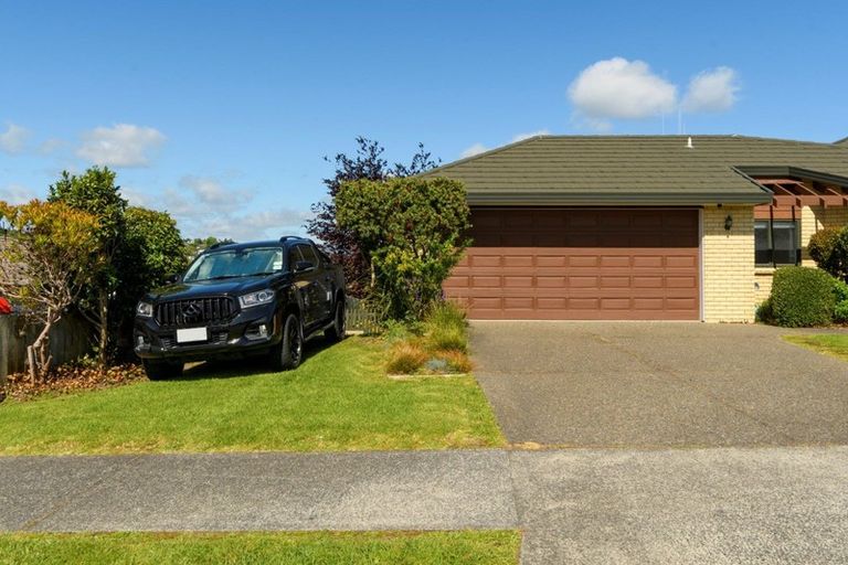 Photo of property in 70 Oteki Park Drive, Welcome Bay, Tauranga, 3112