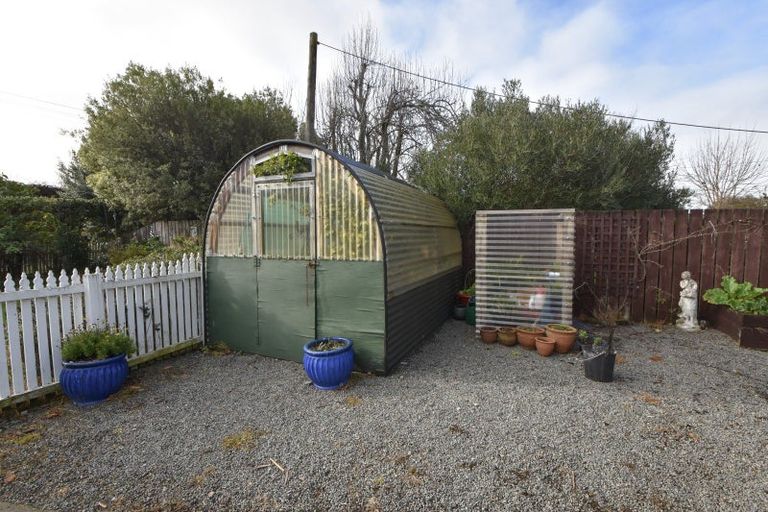 Photo of property in 250b High Street North, Carterton, 5713