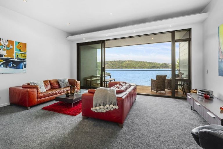 Photo of property in Marrakech Cafe, 13/305 Evans Bay Parade, Hataitai, Wellington, 6021