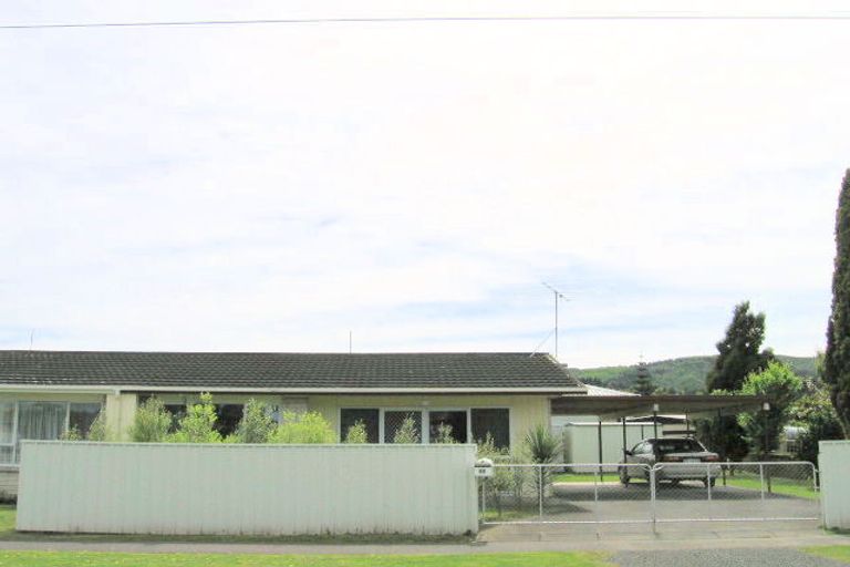 Photo of property in 49 Oak Street, Mangapapa, Gisborne, 4010