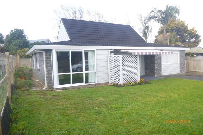 Photo of property in 369a Hobsonville Road, Hobsonville, Auckland, 0618
