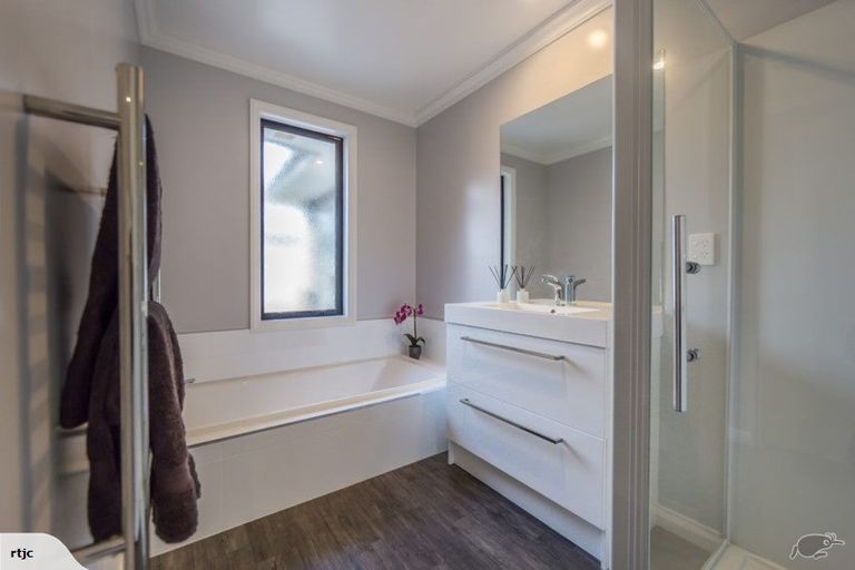 Photo of property in 2 Coleridge Street, Rolleston, 7614