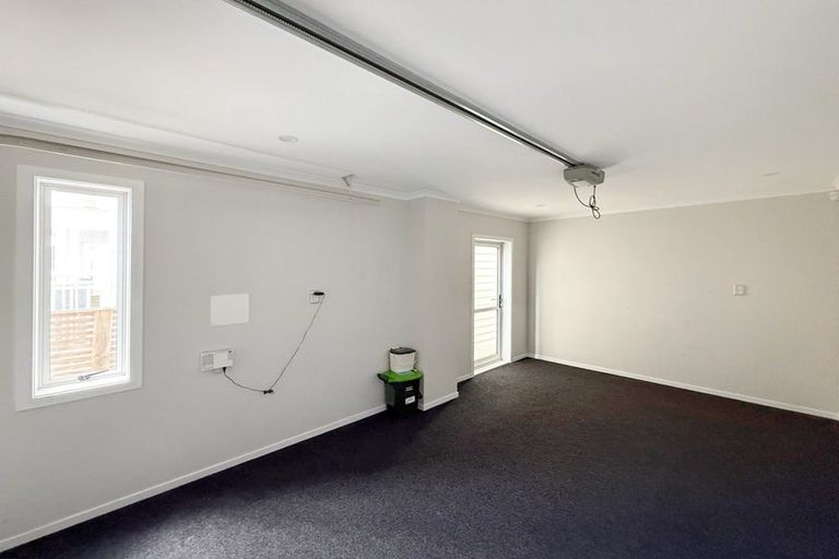Photo of property in 7 Panakenake Way, Flat Bush, Auckland, 2019
