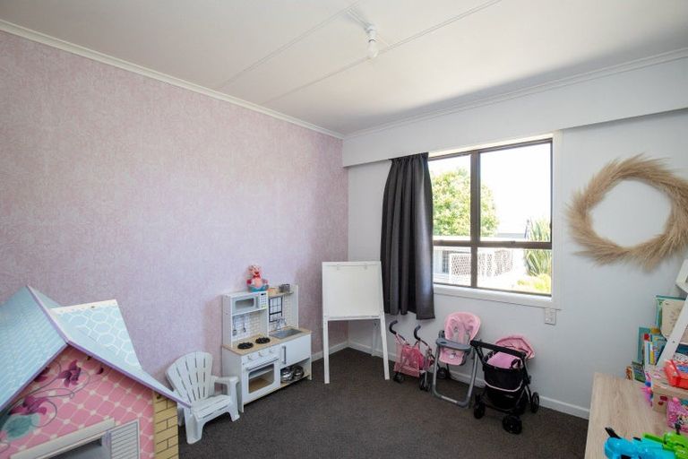 Photo of property in 65 Pipiroa Road, Ngatea, 3503