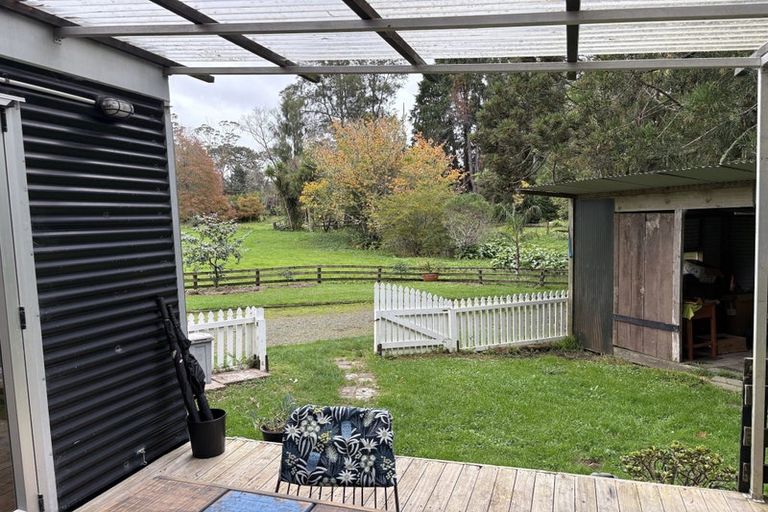 Photo of property in 27 Robinson Road, Coatesville, Albany, 0793