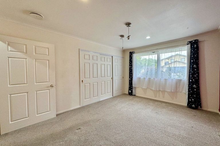 Photo of property in 1 Elias Court, The Gardens, Auckland, 2105