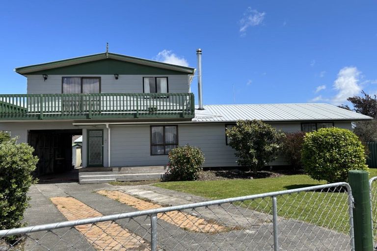 Photo of property in 7 Harding Place, Feilding, 4702
