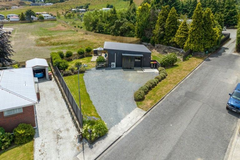 Photo of property in 24 Walker Street, East Gore, Gore, 9710