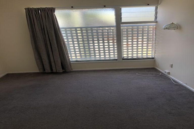 Photo of property in 68-70 Pirie Street, Mount Victoria, Wellington, 6011