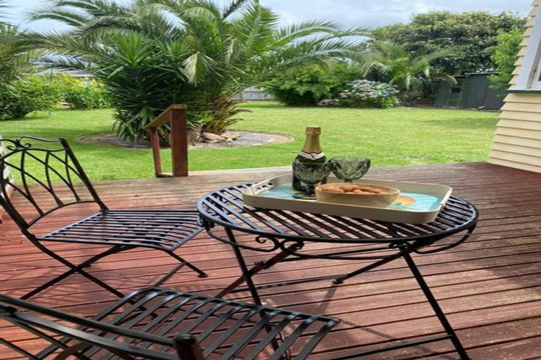 Photo of property in 19 Rutland Street, Levin, 5510