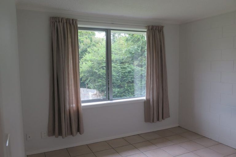 Photo of property in 77 Seabrook Avenue, New Lynn, Auckland, 0600