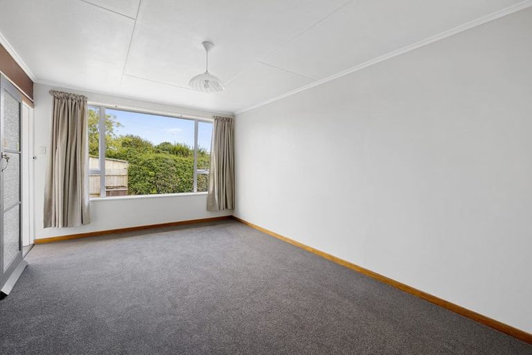 Photo of property in 2/290 Carrington Street, Vogeltown, New Plymouth, 4310