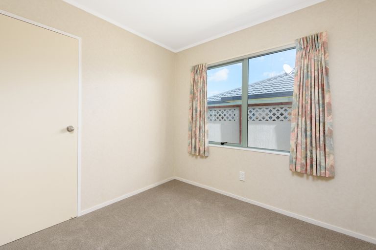 Photo of property in 1 Pemberton Way, Greerton, Tauranga, 3112
