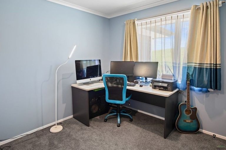 Photo of property in 21 Fairview Street, Tirau, 3410