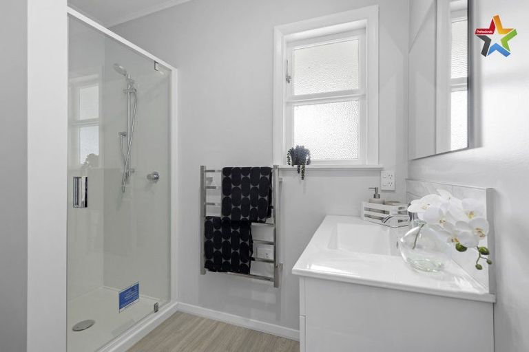 Photo of property in 10 Melrose Street, Wallaceville, Upper Hutt, 5018