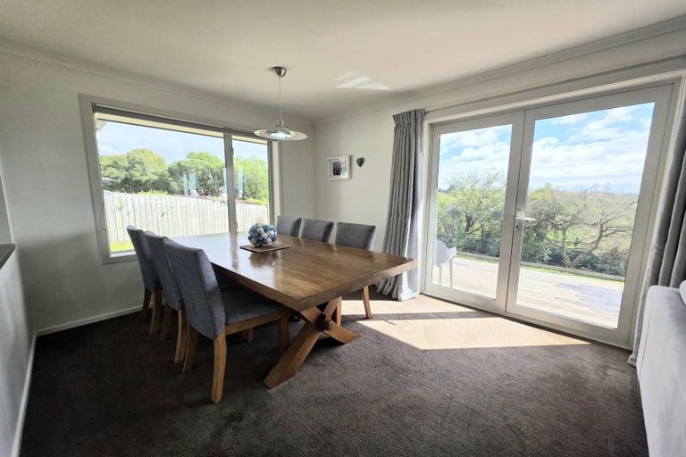 Photo of property in 16 North Ridge Drive, Oamaru North, Oamaru, 9400