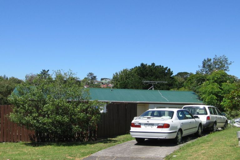 Photo of property in 19 Taurus Crescent, Beach Haven, Auckland, 0626