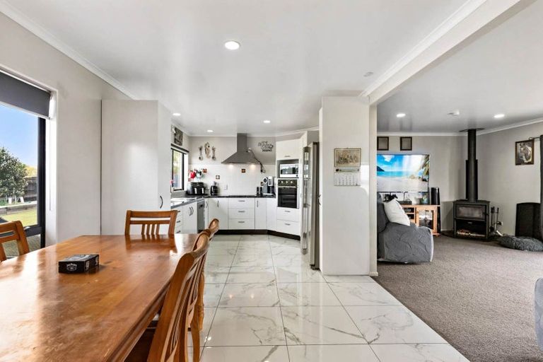 Photo of property in 96 Westhead Road, Pollok, Waiuku, 2683