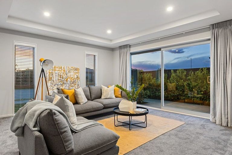 Photo of property in 5 Pierce Street, Marshland, Christchurch, 8083