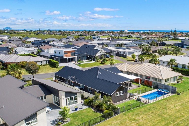 Photo of property in 34 Cassinia Close, Papamoa Beach, Papamoa, 3118