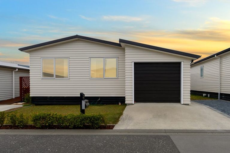 Photo of property in 11 Kamahi Crescent, Papamoa Beach, Papamoa, 3118