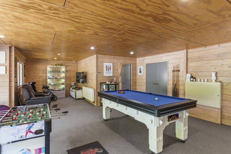 Photo of property in 126 Maui Pomare Road, Nikau Valley, Paraparaumu, 5032