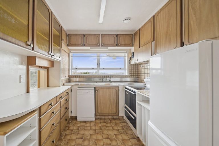 Photo of property in 10 Greenhill Crescent, Pakuranga, Auckland, 2010