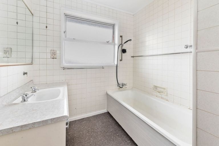 Photo of property in 368 Malfroy Road, Pomare, Rotorua, 3015