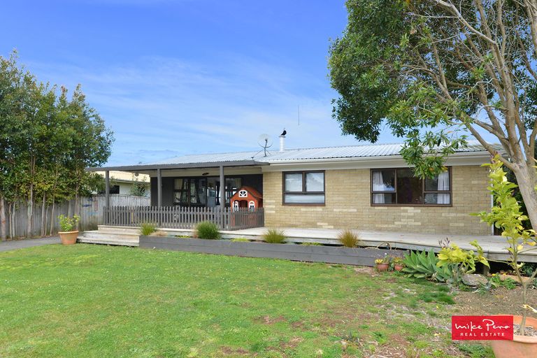 Photo of property in 48 Eureka Place, Parahaki, Whangarei, 0112