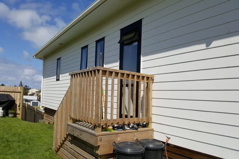 Photo of property in 8 Tua Tua Place, Baylys Beach, Dargaville, 0377