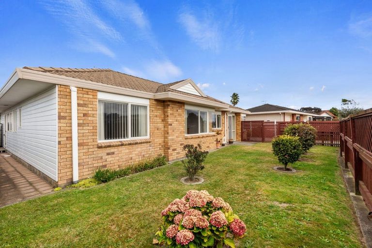 Photo of property in 64a Gloucester Road, Mount Maunganui, 3116