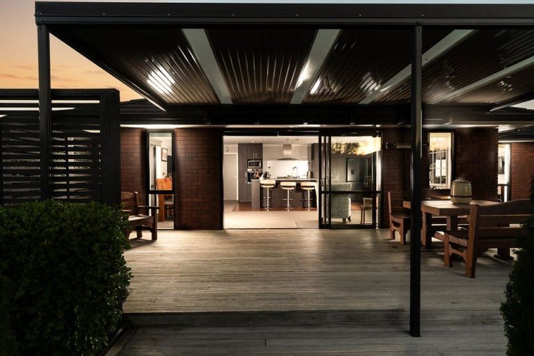 Photo of property in 7 Routhan Way, Carterton, 5713