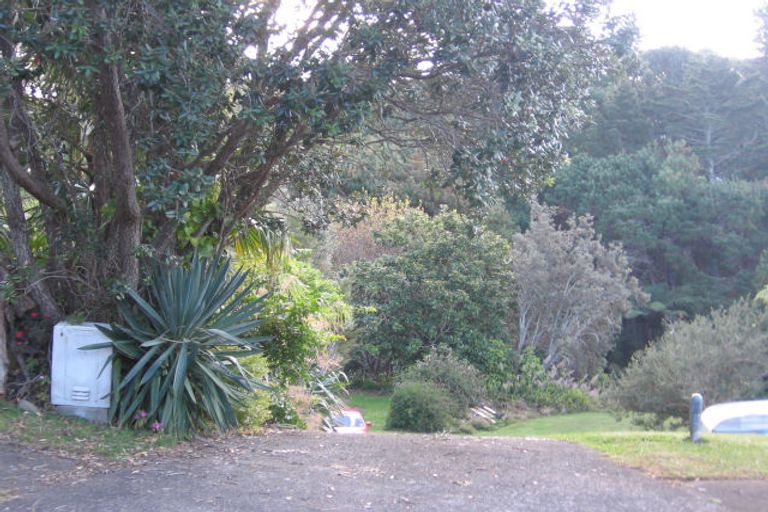 Photo of property in 103 Onemana Drive, Onemana, Whangamata, 3691