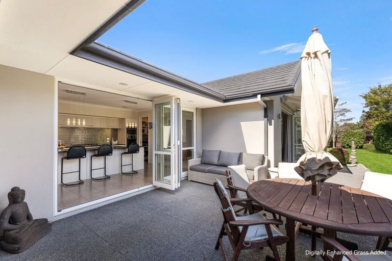 Photo of property in 21 Hyde Place, Halswell, Christchurch, 8025