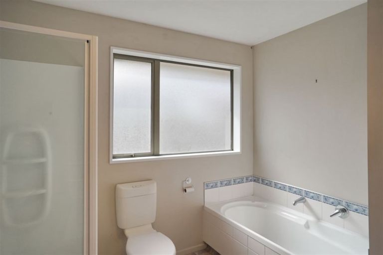 Photo of property in 3 Mollymawk Place, Woolston, Christchurch, 8023