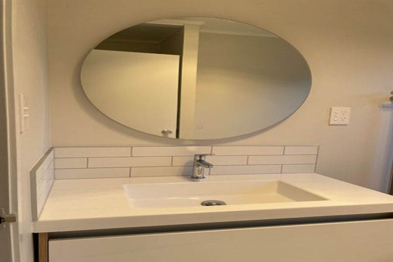 Photo of property in 227 Titirangi Road, Titirangi, Auckland, 0604