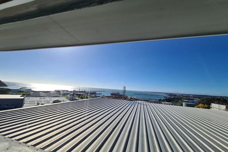 Photo of property in 2/31 Findlay Street, Moturoa, New Plymouth, 4310