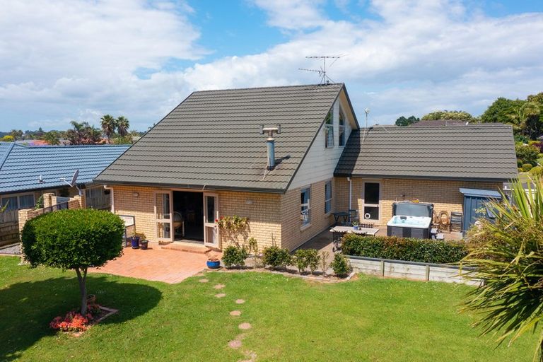 Photo of property in 67 Elsie Drive, Waiuku, 2123
