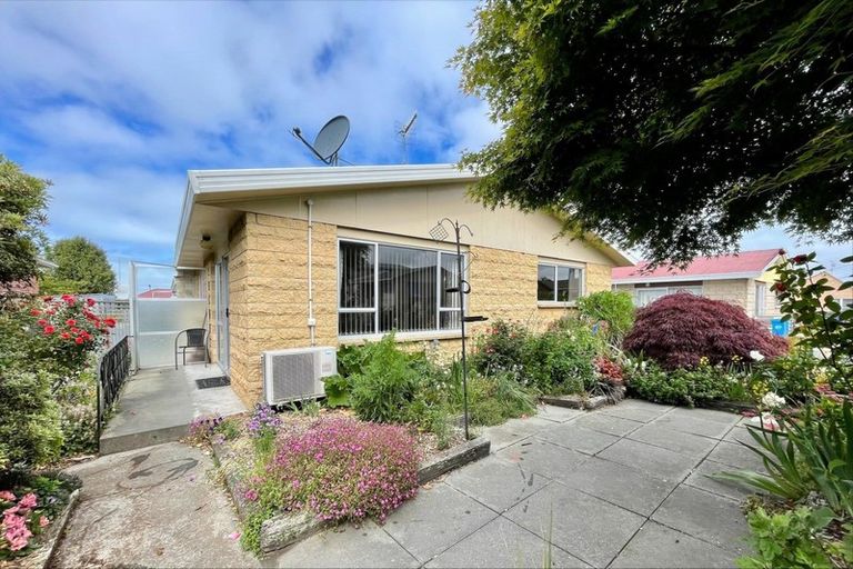 Photo of property in 3/17 Oxford Street, West End, Timaru, 7910