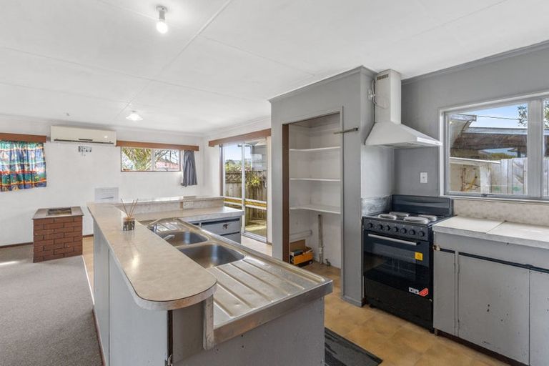 Photo of property in 20 Kinross Street, Levin, 5510