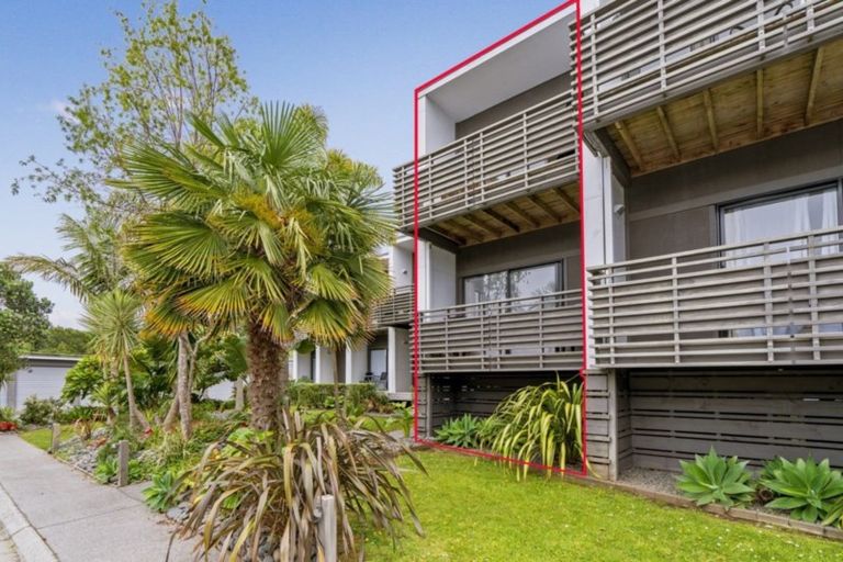 Photo of property in 27/1 Centennial Drive, Whitianga, 3510