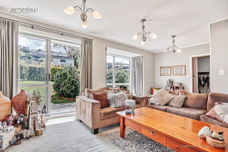 Photo of property in 1/25 Morton Avenue, Forrest Hill, Auckland, 0620