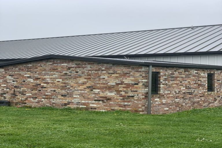 Photo of property in 18 Falls Road, Hunua, Papakura, 2583