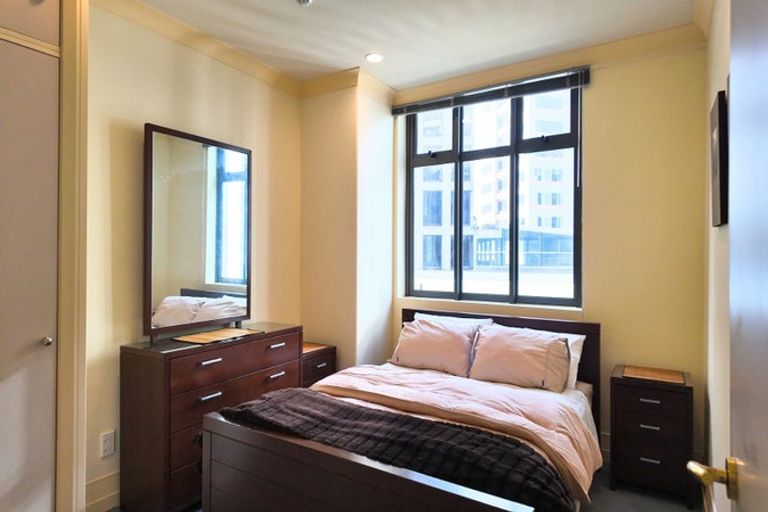 Photo of property in Kelvin House, 5c/16 The Terrace, Wellington Central, Wellington, 6011