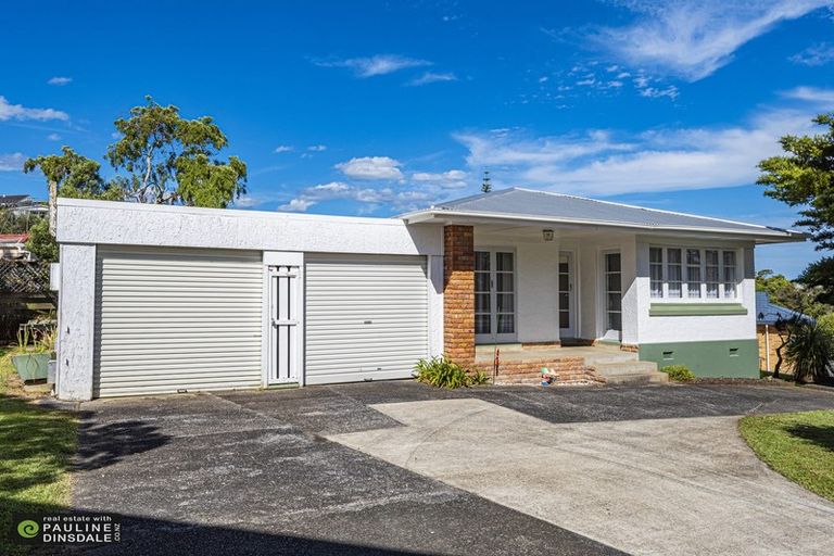 Photo of property in 5 Whangarei Heads Road, Onerahi, Whangarei, 0110