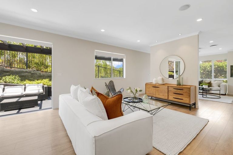 Photo of property in 35 Remuremu Street, Long Bay, Auckland, 0630